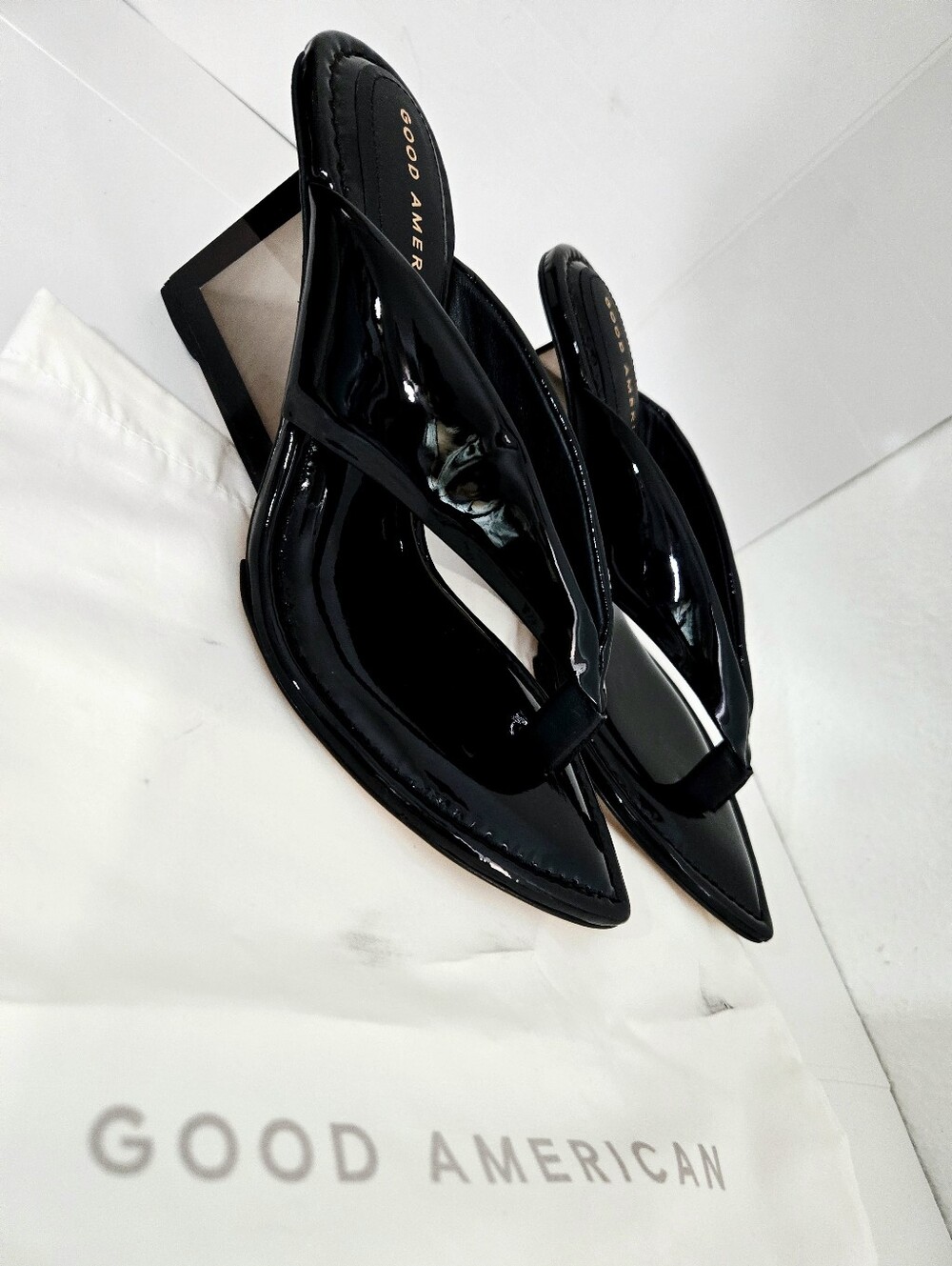 Good American Women's Black Patent Pointed-Toe Cinderella Wedge Size 7